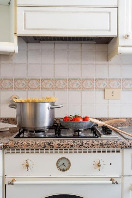 Casa Gianicolo Trastevere 4 Persone โรม ภายนอก รูปภาพ